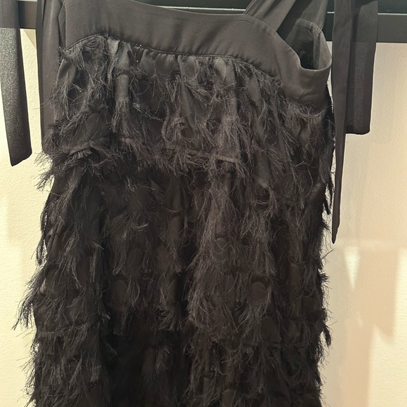 Unique black dress by Micael Kors - Picture 3 of 3